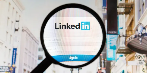 Prospecter sur LinkedIn : 5 conseils pour enfin se lancer 